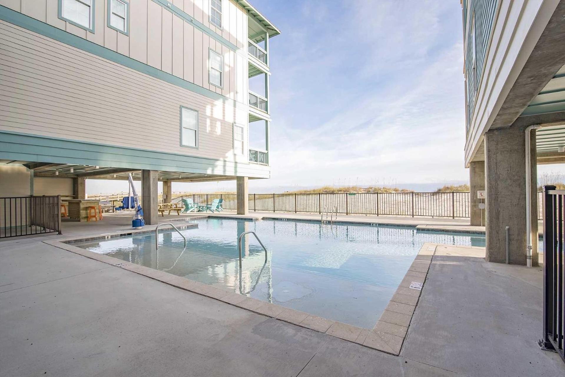 Breezyville Northeast Sun 12Br 海湾海岸 外观 照片